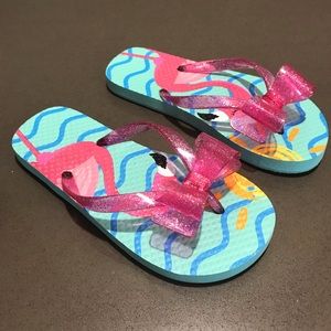 Flamingo flip flops